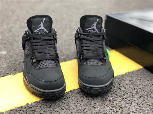 Men's Air Jordan 4 Retro Black CatA revered icon of both basketball and pop-culture history, the Air Jordan IV has a long line of storied colourways in its 32-year history. One of the most remarkableLibre TiendaAir Jordan 4 Retro Black Cat